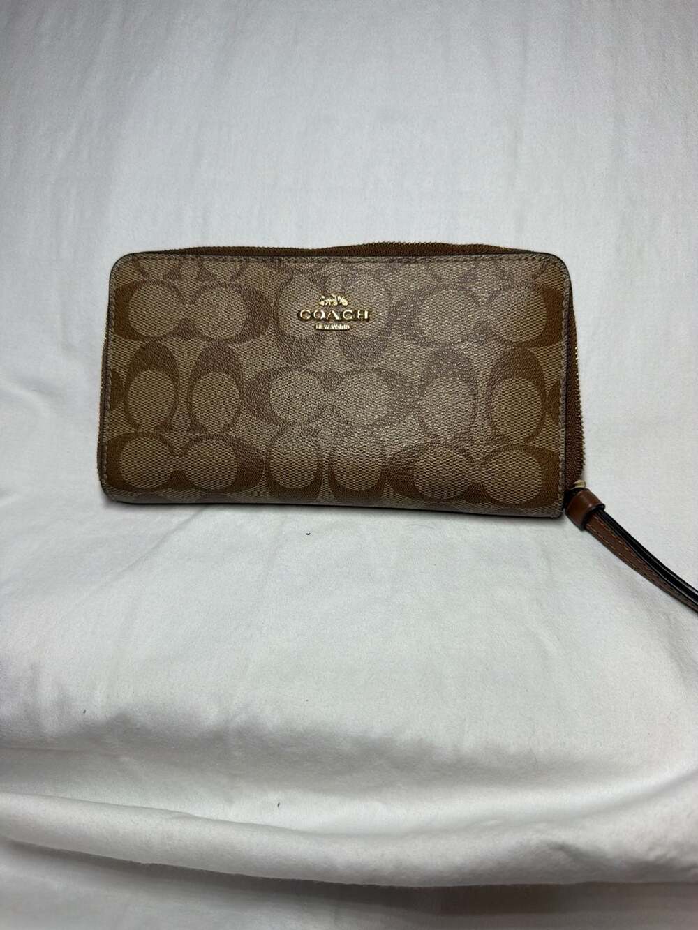 Coach Long Zip Around Wallet in Signature Canvas Khaki/Saddle